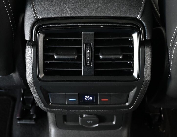 Škoda Kodiaq SUV / Terénní 1,5 l 110 kw