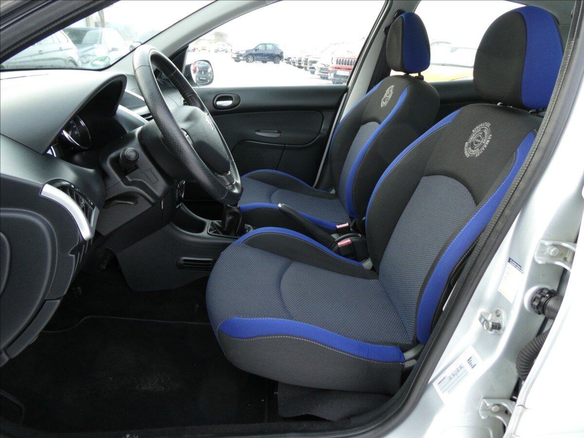 Peugeot 206 Hatchback 1,1 l 44 kw