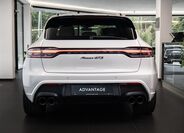 Porsche Macan 3