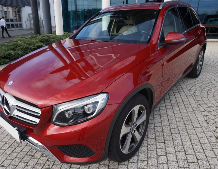 Mercedes-Benz GLC 3