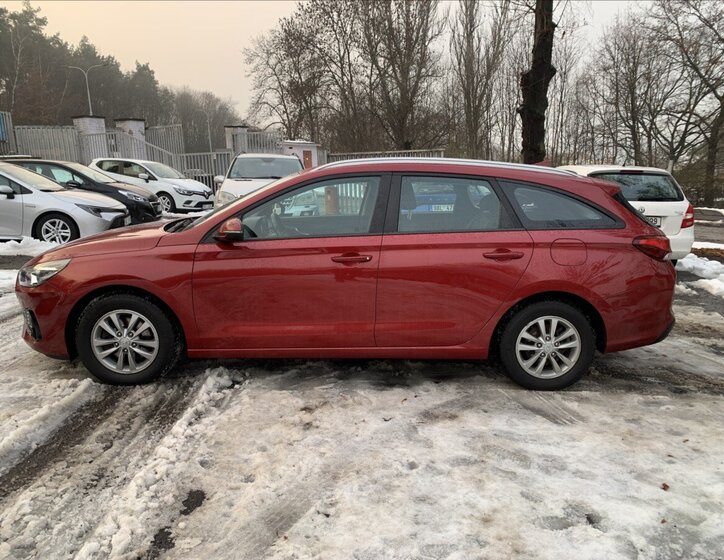 Hyundai i30 Kombi 998,0 88 kw