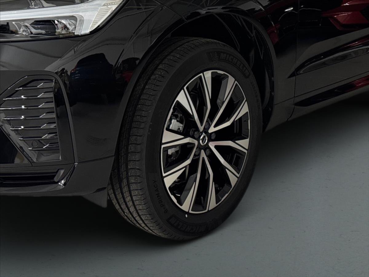 Volvo XC60 SUV / Terénní 2,0 l 184 kw