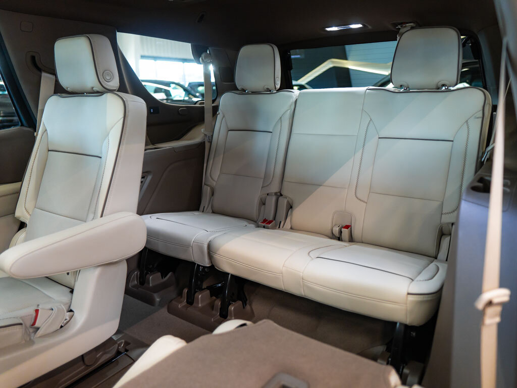 GMC Yukon SUV 6,2 l 313 kw