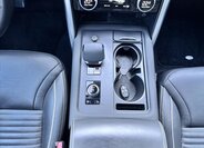 Land Rover Discovery SUV / Terénní 3,0 l 221 kw