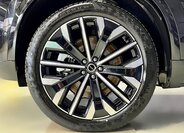 Volvo XC90 SUV / Terénní 2,0 l 335 kw