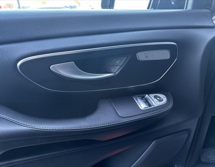 Mercedes-Benz Třídy V 4