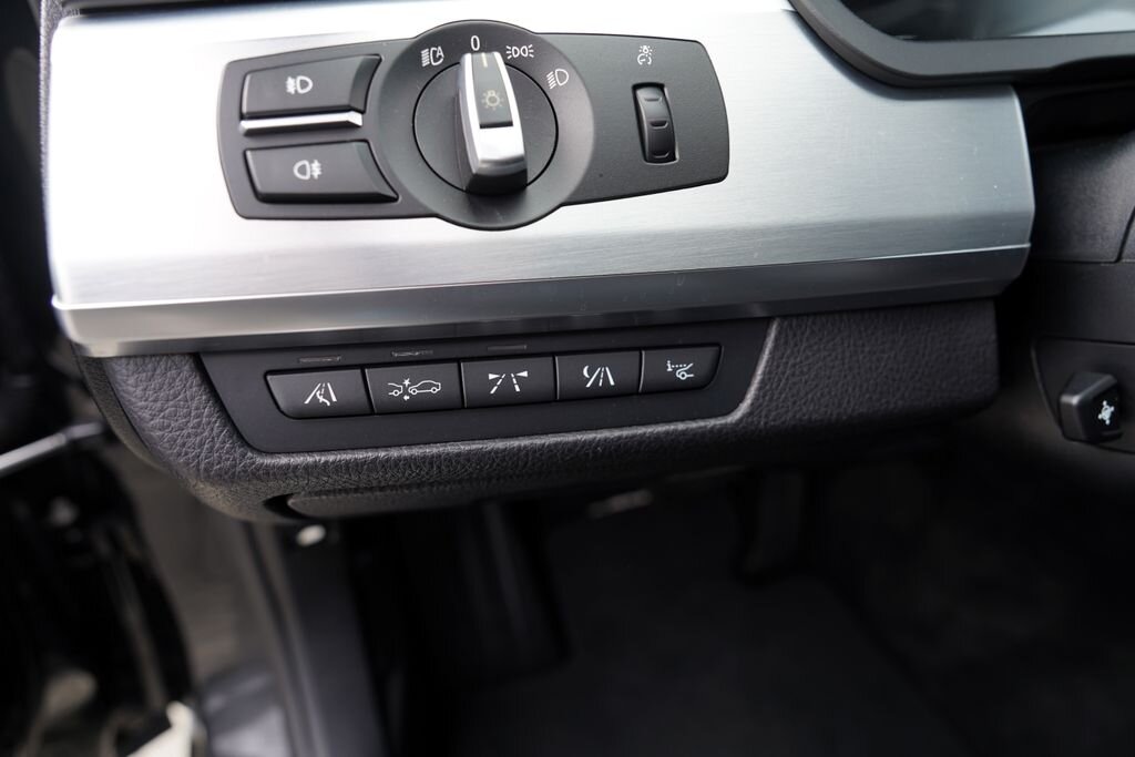 BMW Řada 7 Sedan / Limuzína 3,0 l 180 kw