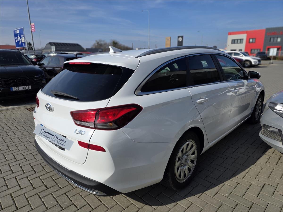 Hyundai i30 Kombi 1,5 l 80 kw