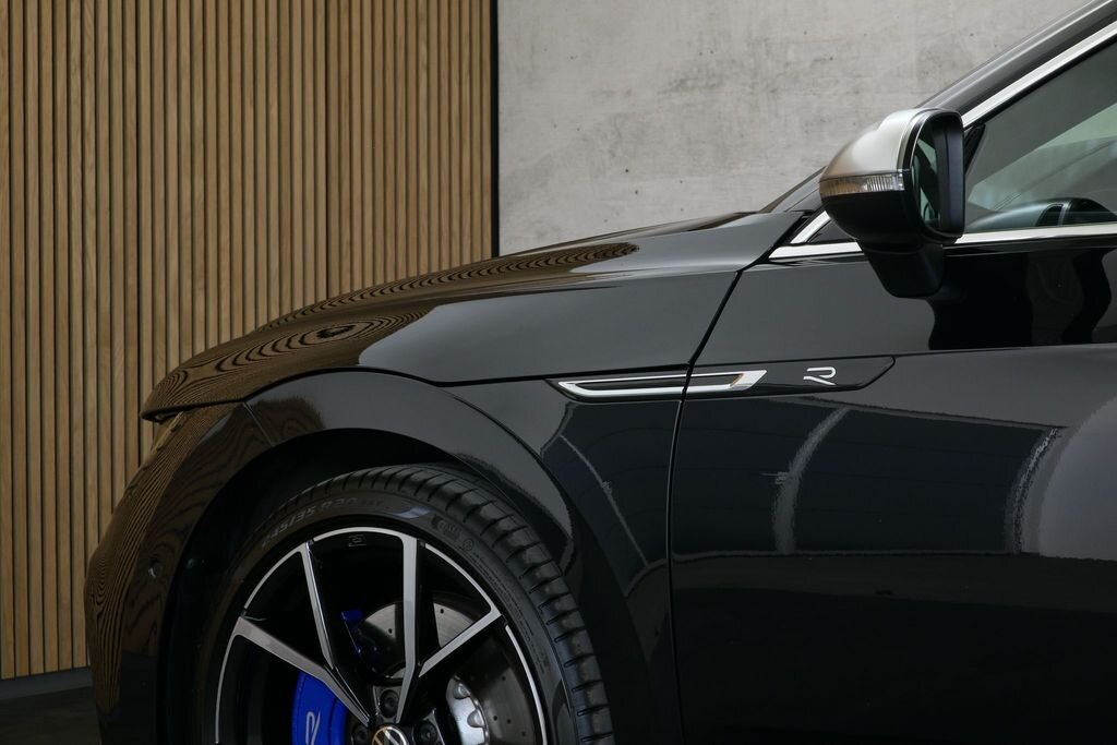 Volkswagen Arteon Kombi 2,0 l 235 kw