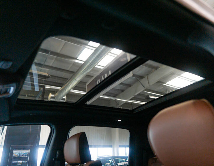 Dodge RAM Pick-up 5,7 l 291 kw