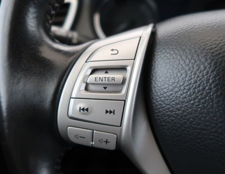 Nissan Qashqai SUV / Terénní 1,5 l 81 kw