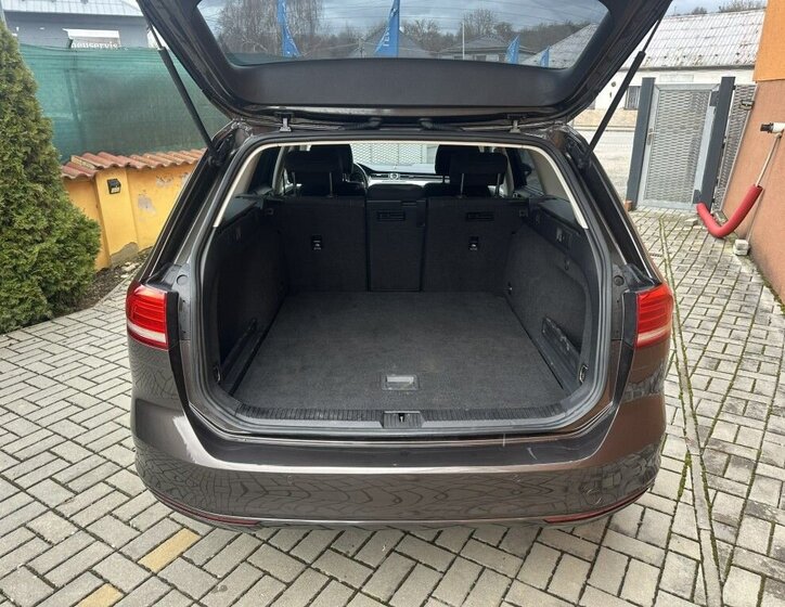 Volkswagen Passat Kombi 2,0 l 110 kw