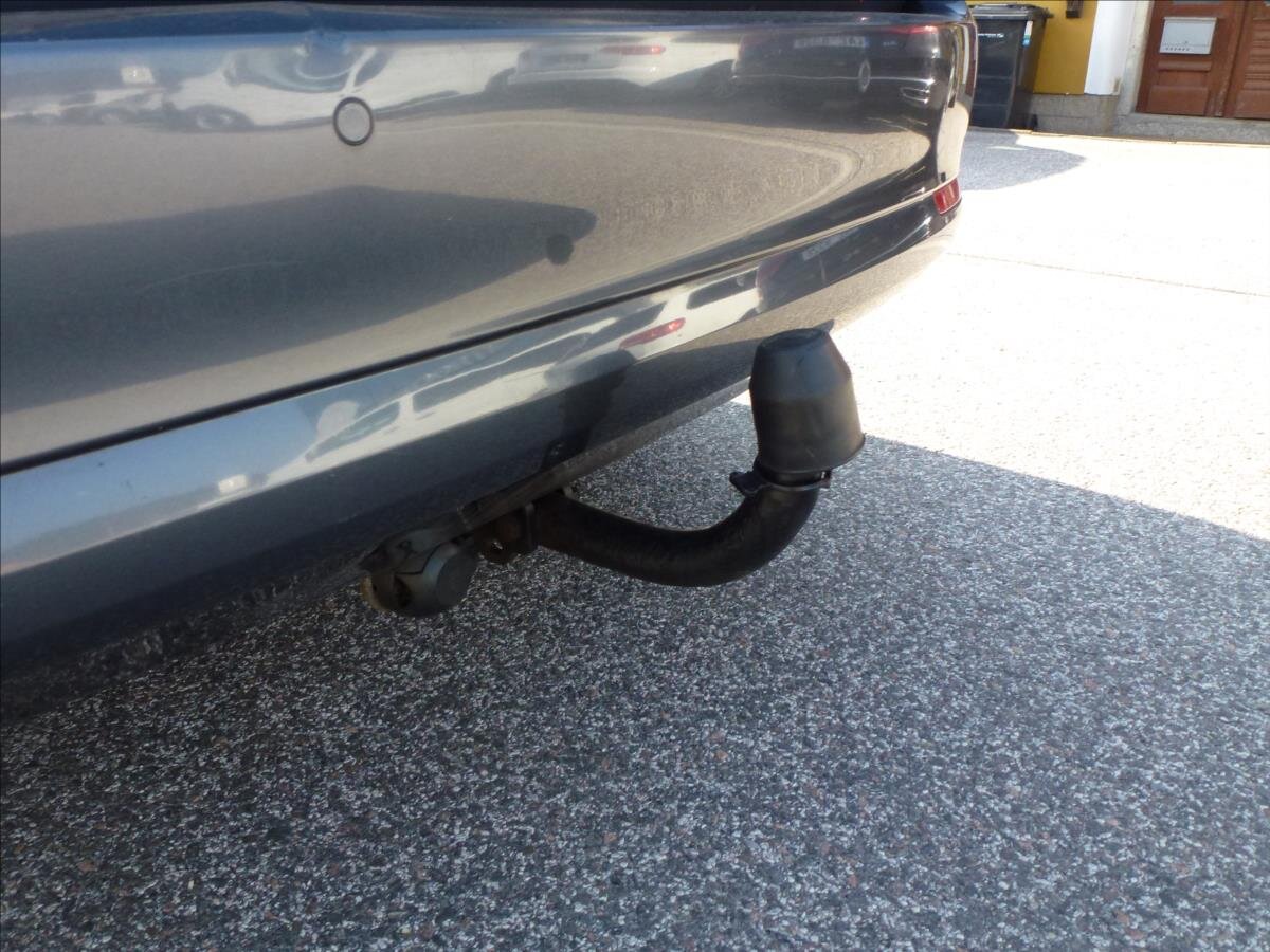 Škoda Octavia Kombi 1,8 l 118 kw