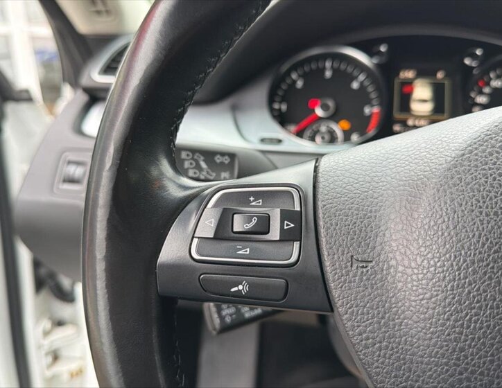 Volkswagen CC Sedan / Limuzína 2,0 l 130 kw