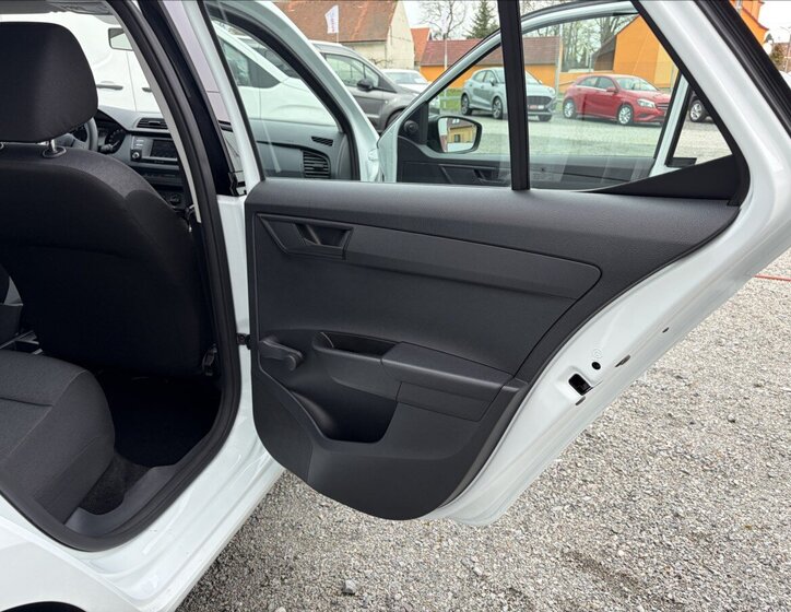 Škoda Fabia Hatchback 999,0 44 kw