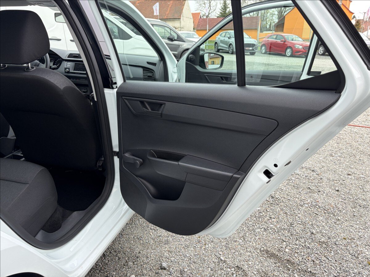 Škoda Fabia Hatchback 999,0 44 kw