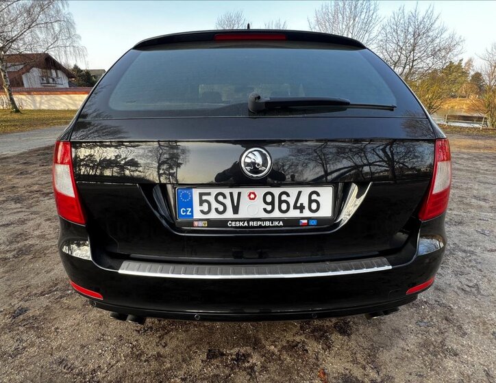 Škoda Superb Kombi 3,6 l 191 kw