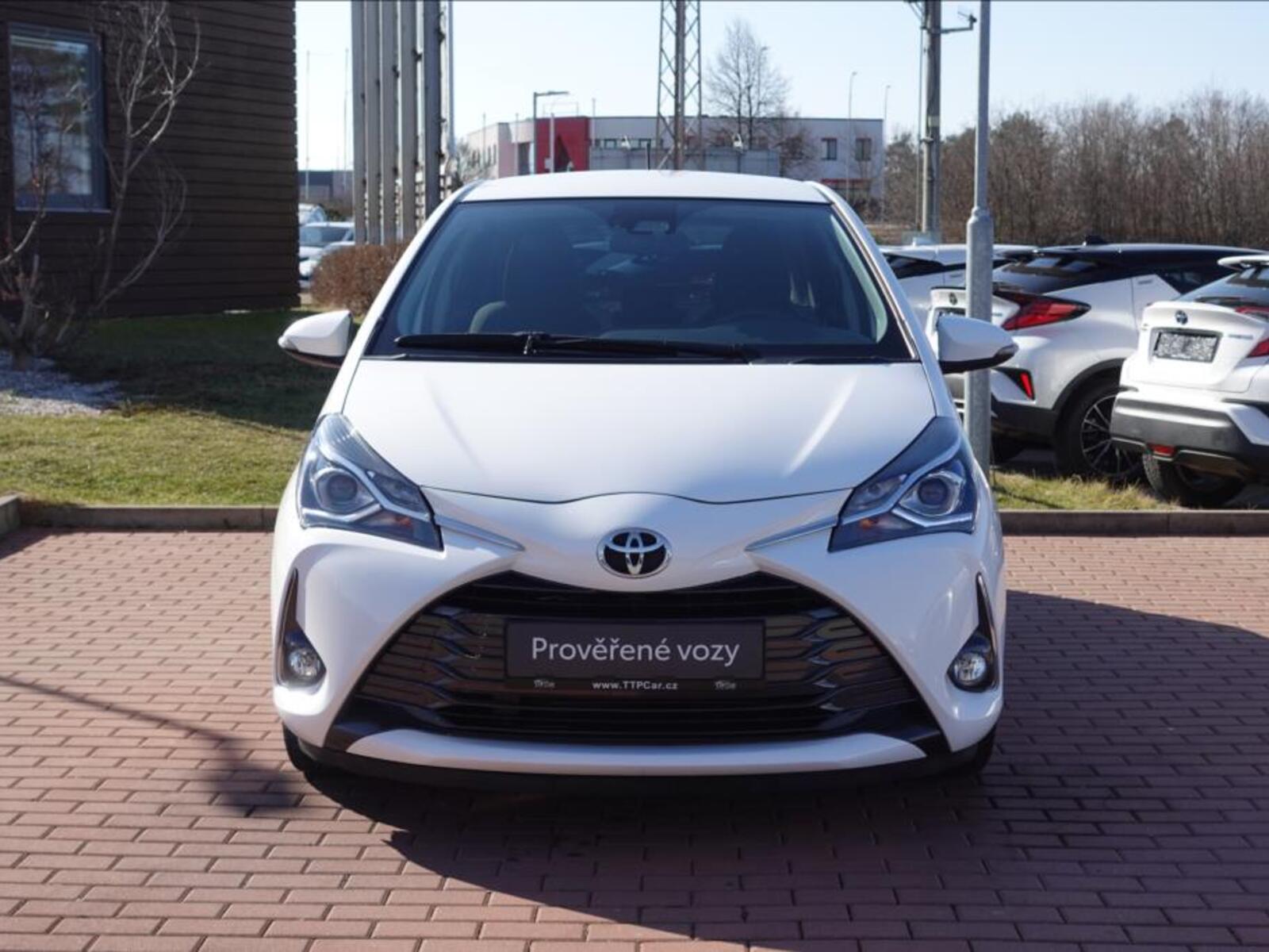 Toyota Yaris 2