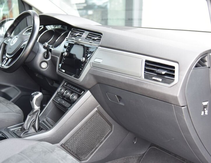 Volkswagen Touran MPV 2,0 l 90 kw