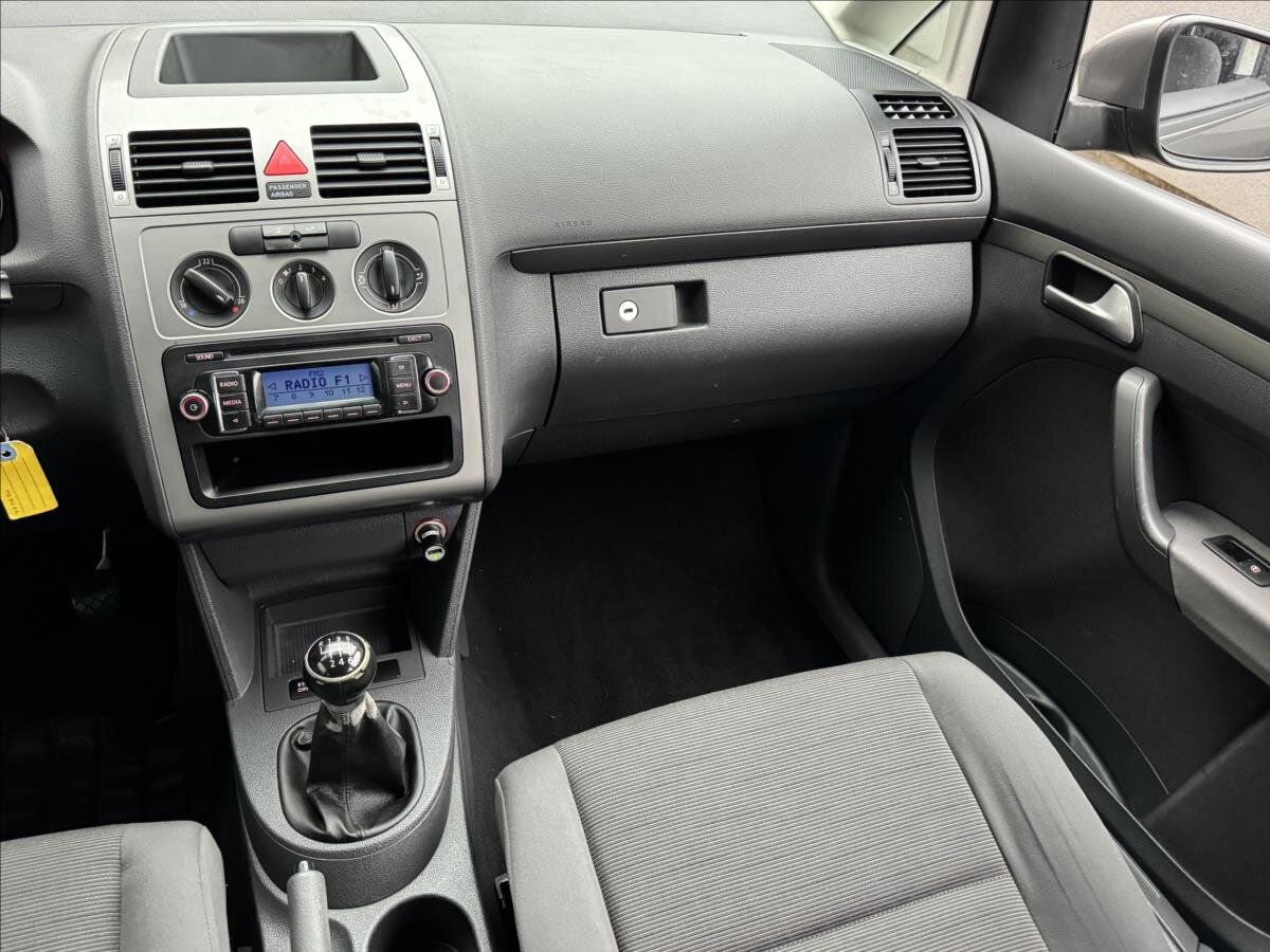 Volkswagen Touran MPV 1,9 l 77 kw