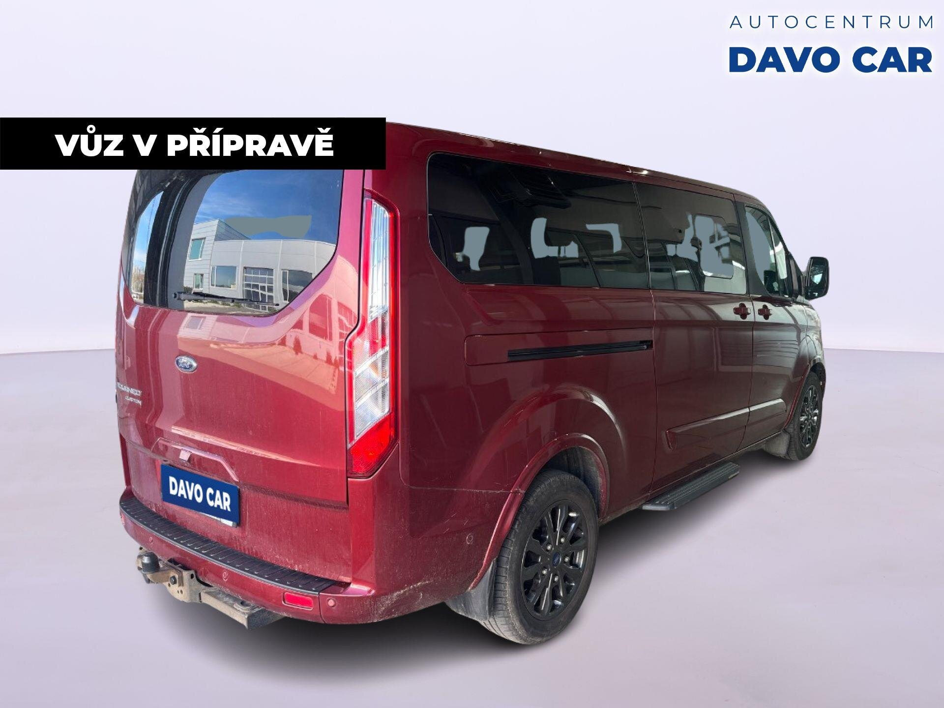 Ford Tourneo Custom Kombi 2,0 l 136 kw