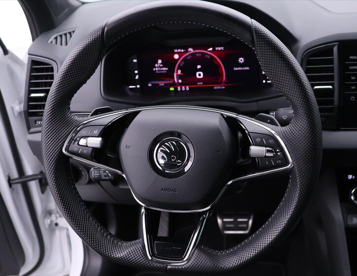 Škoda Karoq SUV / Terénní 2,0 l 110 kw