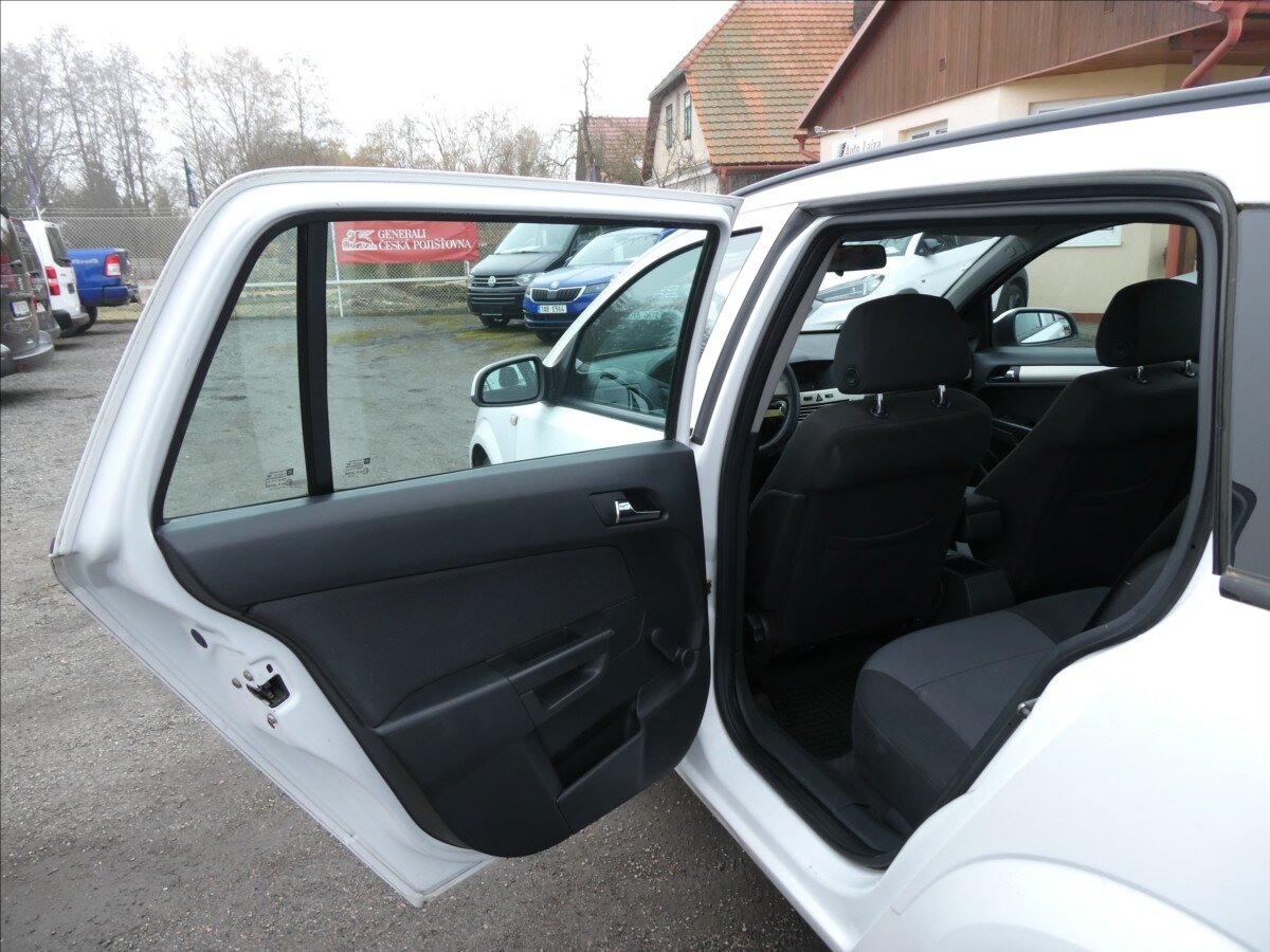 Opel Astra Kombi 1,7 l 74 kw