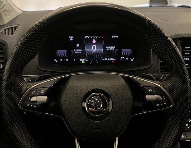 Škoda Karoq SUV 1,5 l 110 kw