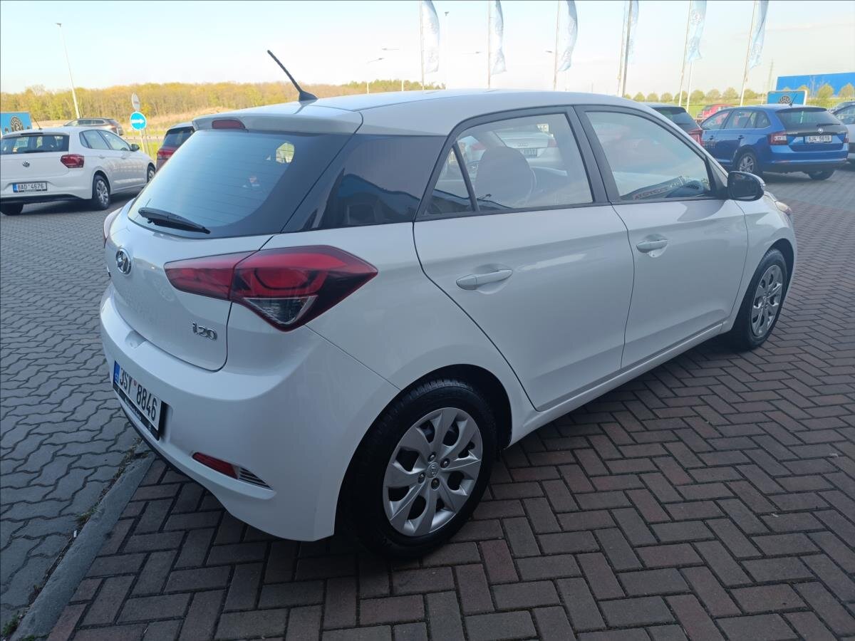 Hyundai i20 Hatchback 1,2 l 55 kw
