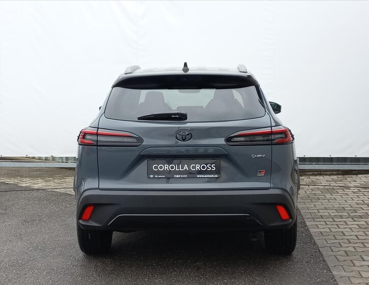 Toyota Corolla Cross CUV 0,0 132 kw