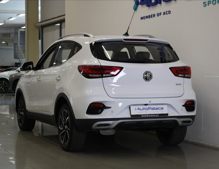 MG ZS SUV / Terénní 999,0 82 kw