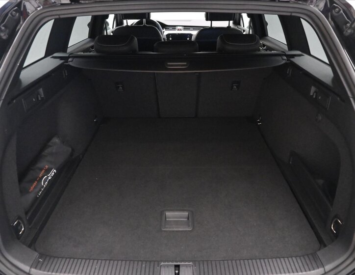 Volkswagen Passat Kombi 2,0 l 110 kw