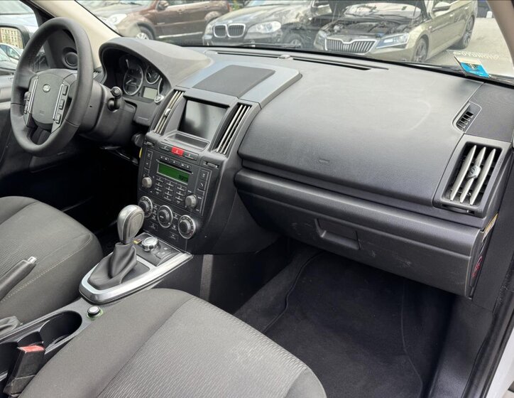 Land Rover Freelander SUV / Terénní 2,2 l 140 kw