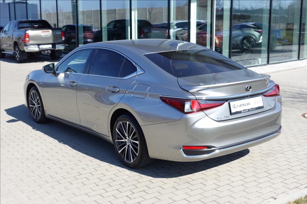 Lexus ES 300h