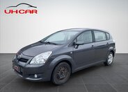 Toyota Corolla Verso 1