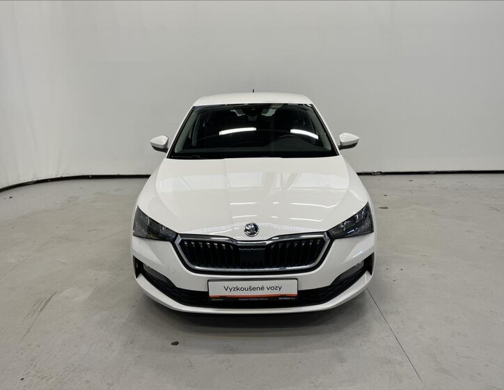 Škoda Scala 3