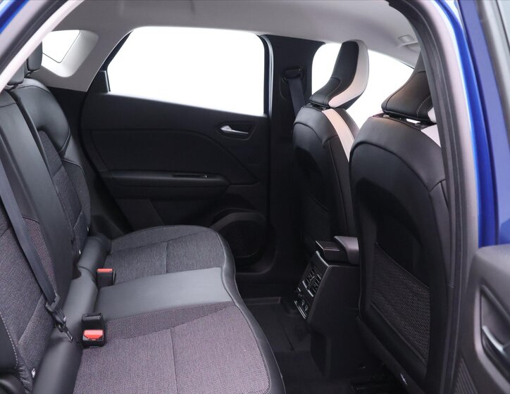 Renault Captur SUV / Terénní 1,6 l 68 kw