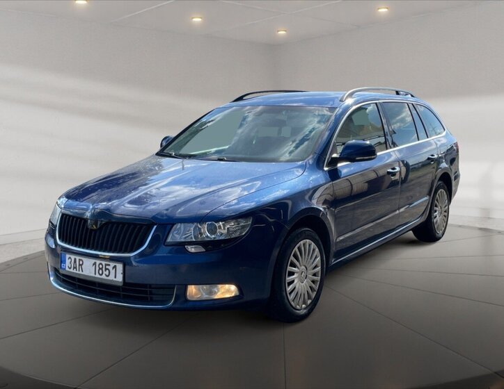 Škoda Superb Kombi 2,0 l 103 kw
