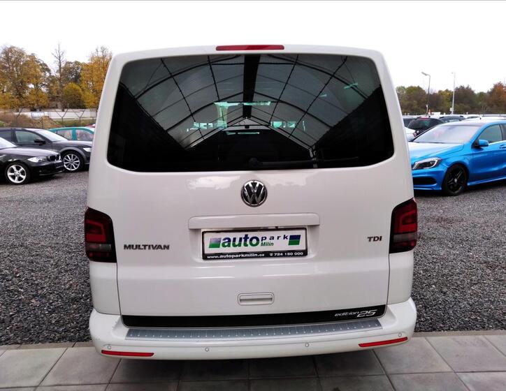 Volkswagen Multivan 6