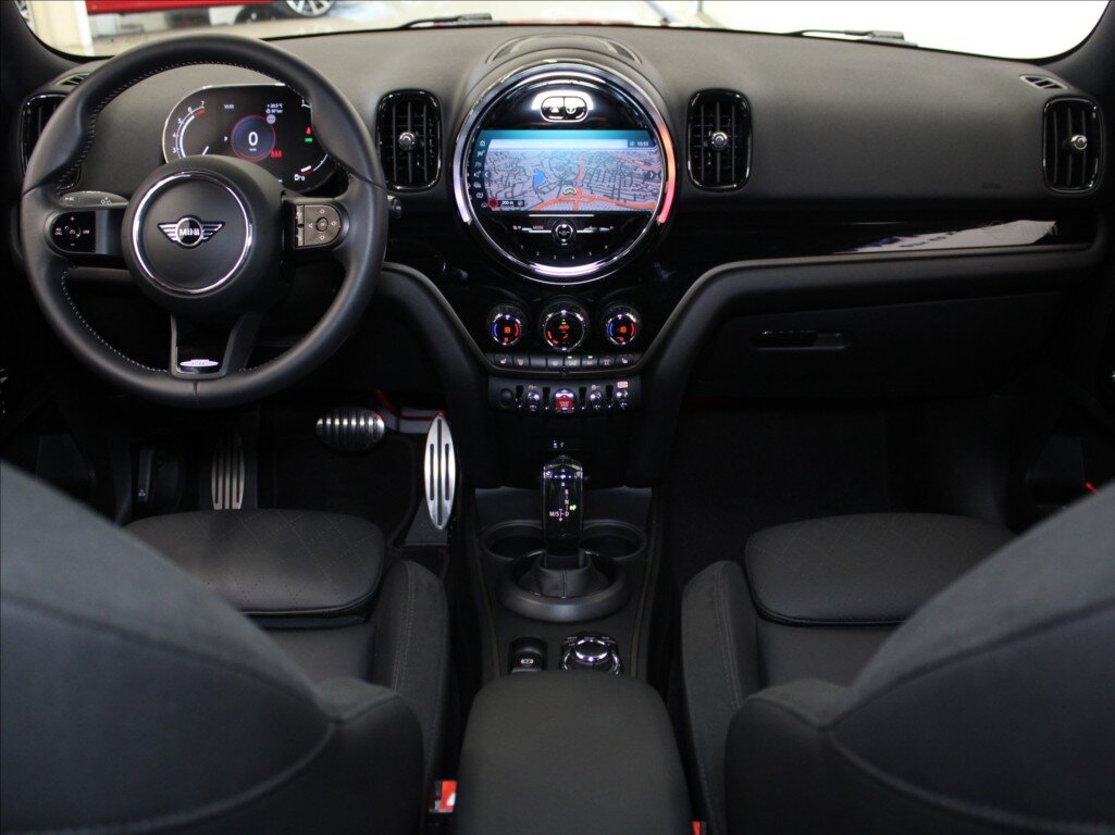 Mini Countryman SUV / Terénní 1,5 l 100 kw