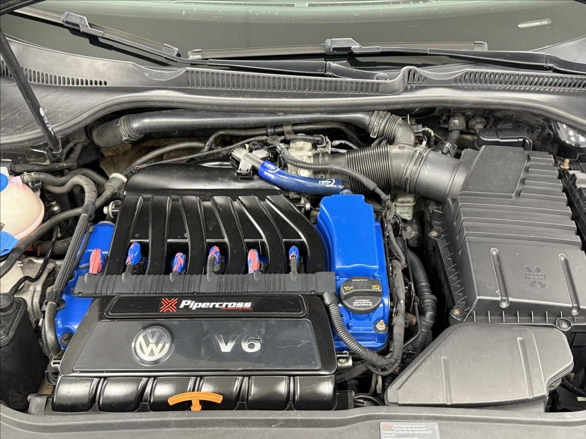 Volkswagen Golf Kombi 3,2 l 184 kw