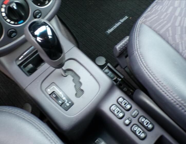 Mercedes-Benz Třídy A 10