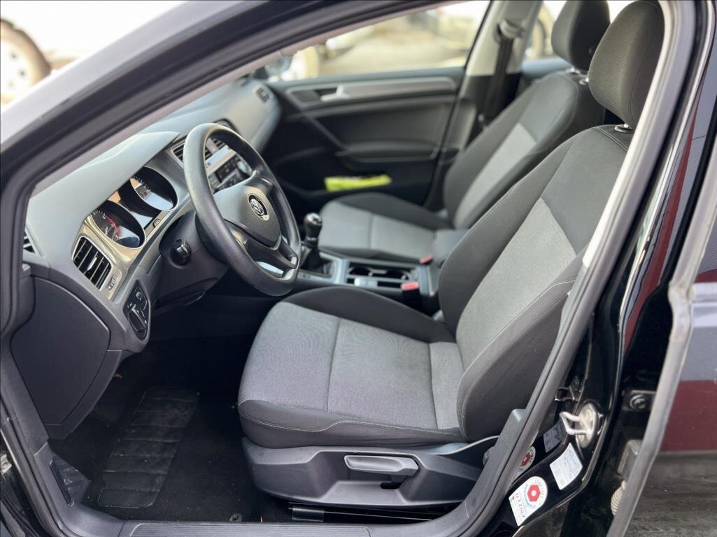 Volkswagen Golf Hatchback 1,2 l 77 kw