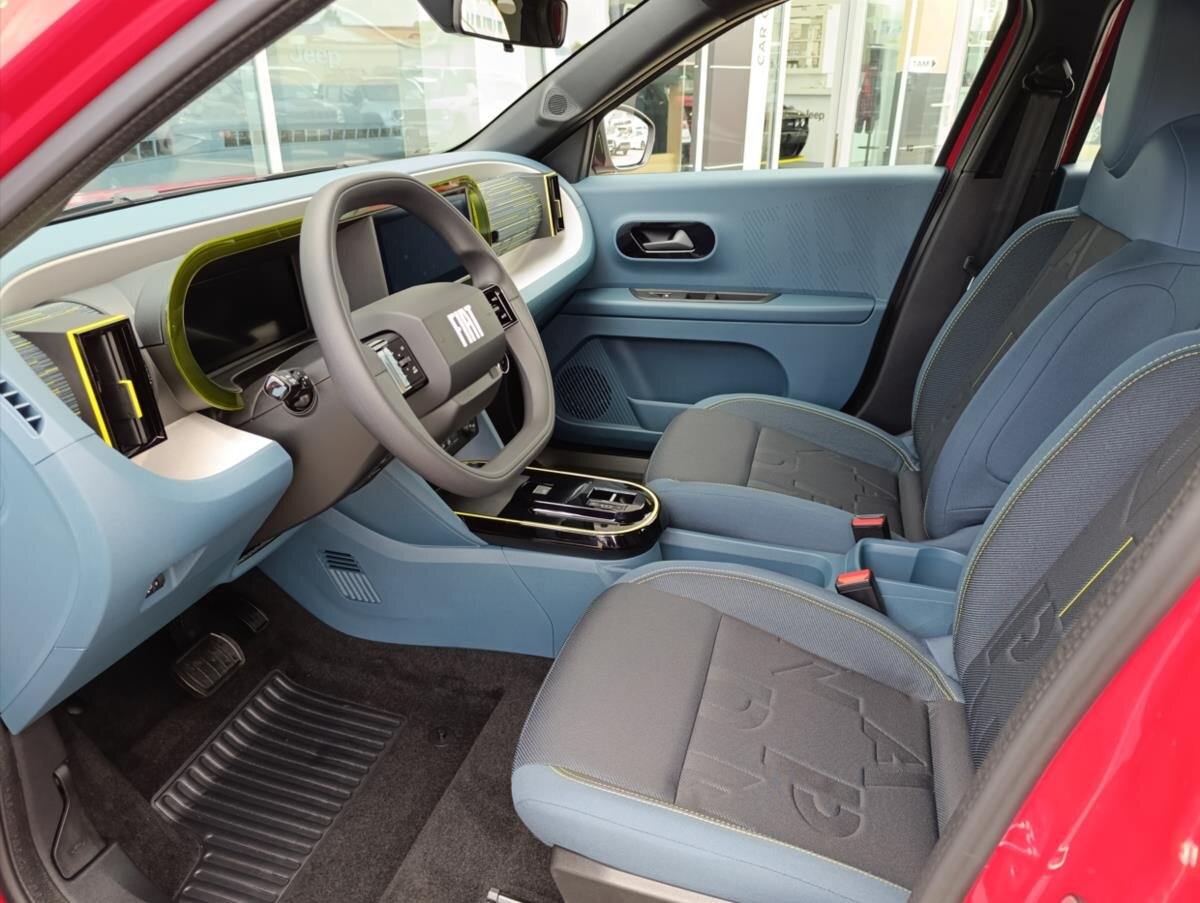 Fiat Grande Panda Hatchback 0,0 83 kw