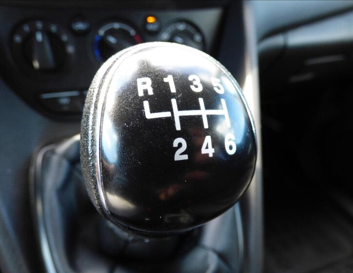 Ford Tourneo Connect MPV 1,5 l 88 kw