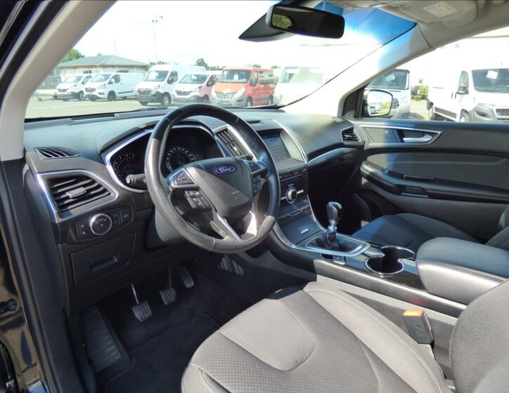 Ford Edge SUV / Terénní 2,0 l 132 kw