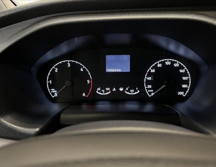 Ford Transit Custom Kombi 2,0 l 96 kw