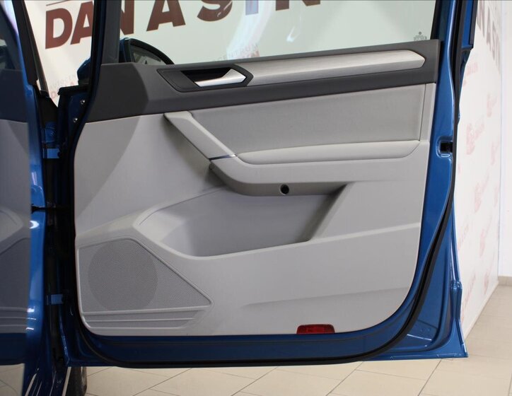 Volkswagen Touran Kombi 2,0 l 110 kw