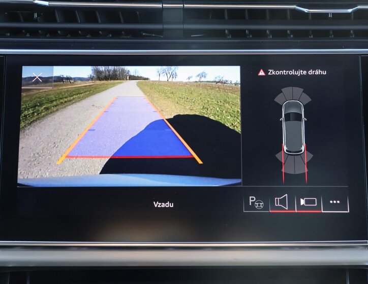 Audi Q7 SUV / Terénní 3,0 l 210 kw