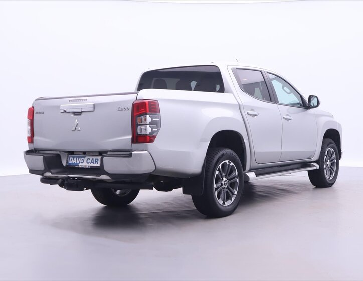 Mitsubishi L200 Pick-up 2,3 l 110 kw